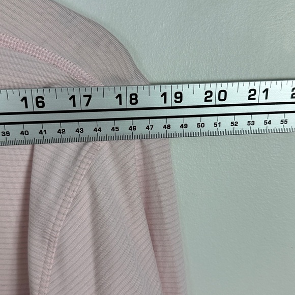 NEW Lululemon Swiftly Tech Long Sleeve Crew Neck Relaxed Fit Tee Womens 16 Pink - Picture 11 of 15